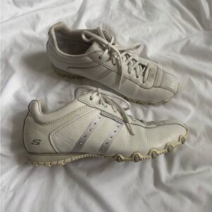 Skechers Light Gray/White Casual Sneakers